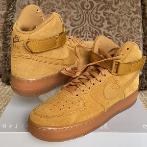 Nike Air Force 1 Hight LV8 3 WMNS